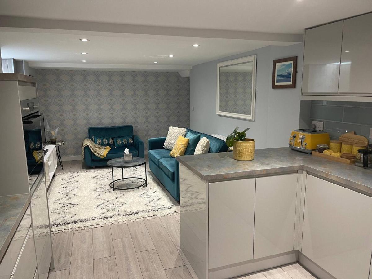 Entire 2 Bed Flat With Garden, Located Near Beach Apartment Brighton Exterior photo